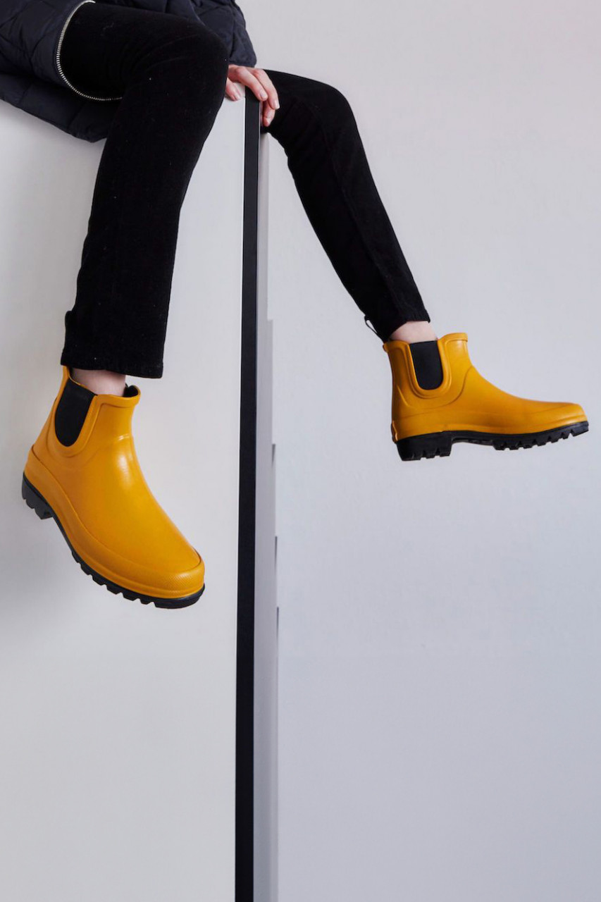 Grand Step Shoes Vickie Damen Gummistiefel Gelb Curry Chelsea