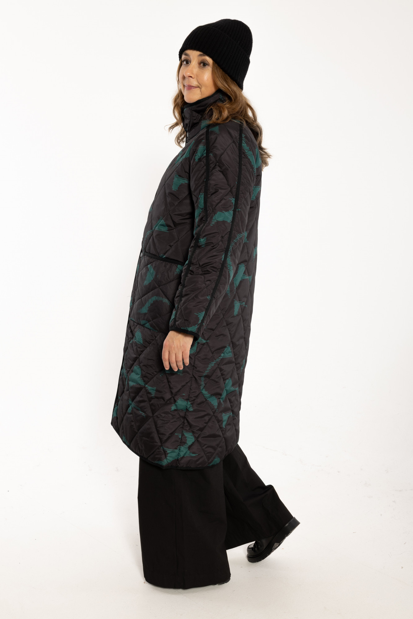 Danefae Übergangsjacke Danecherry Damen Schwarz Petrol Floral Steppjacke