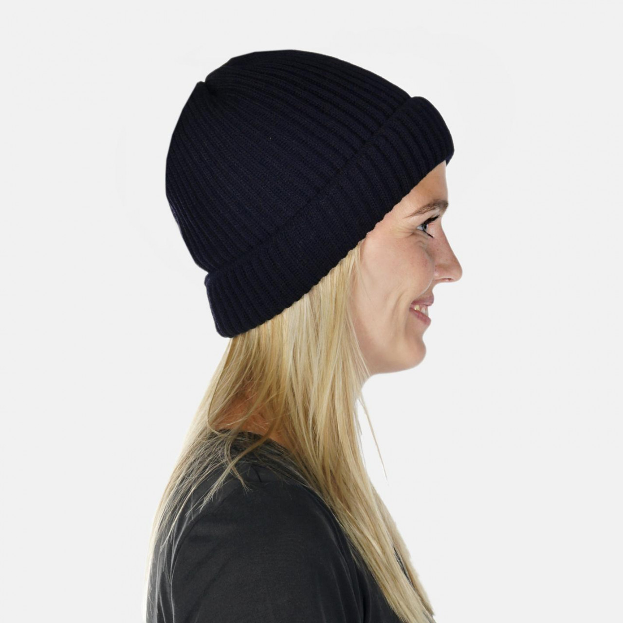 Hanseheld Strickmütze blau  - Model-Bild