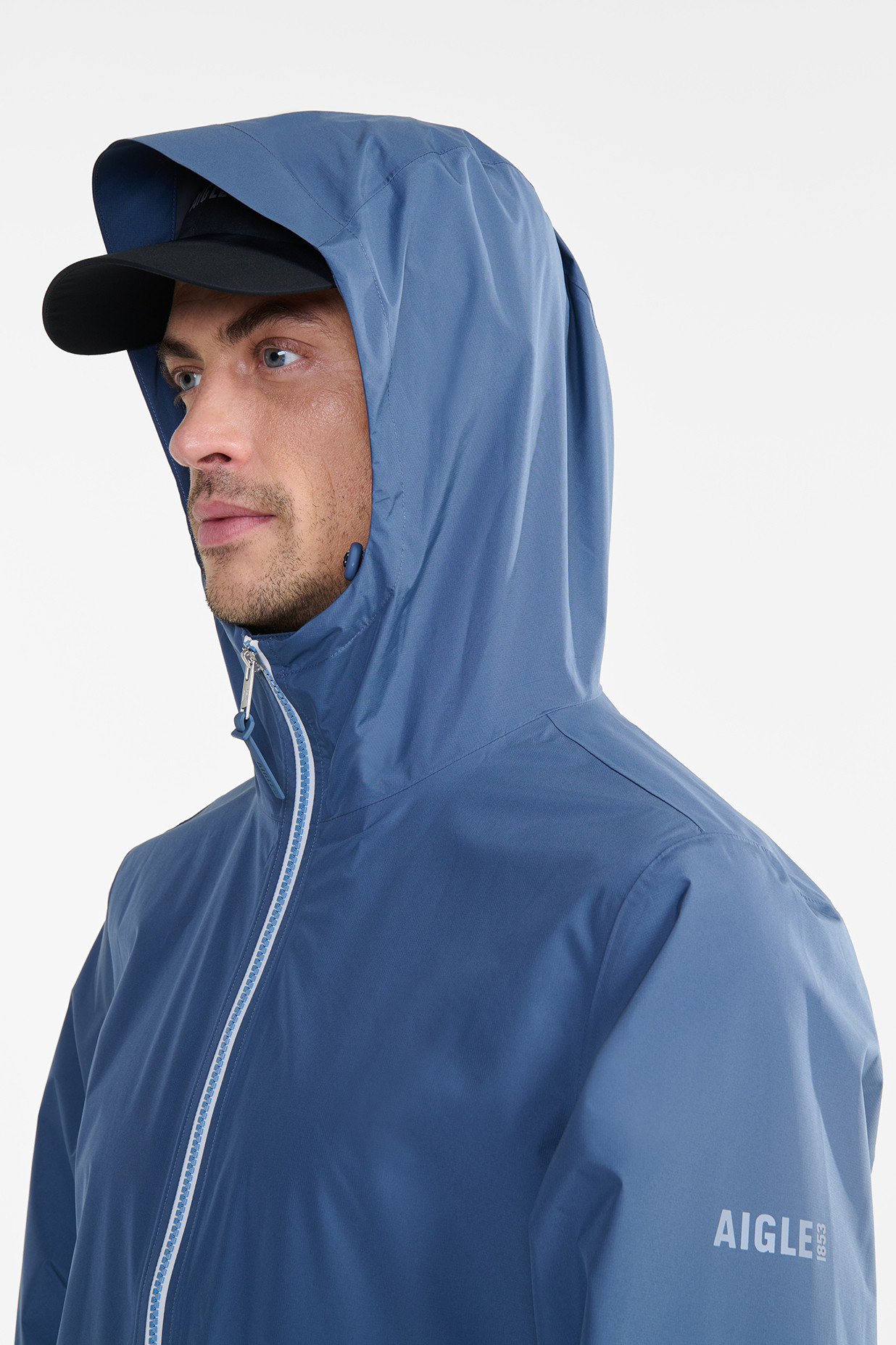 Aigle Regenjacke Hellblau Langer Parka Packbar Jeans Blau