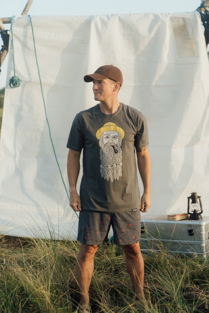 LAKOR T-Shirt Fishy Beard Herren Grau Kapitän Pfeife