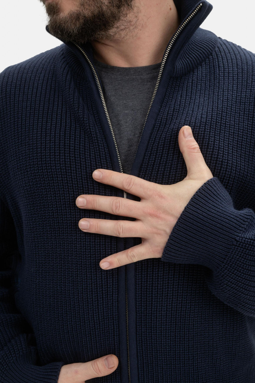 MELA Rippstrick Strickjacke TAKSH Herren Blau Navy Baumwolle Stehkragen Troyer GOTS Organic