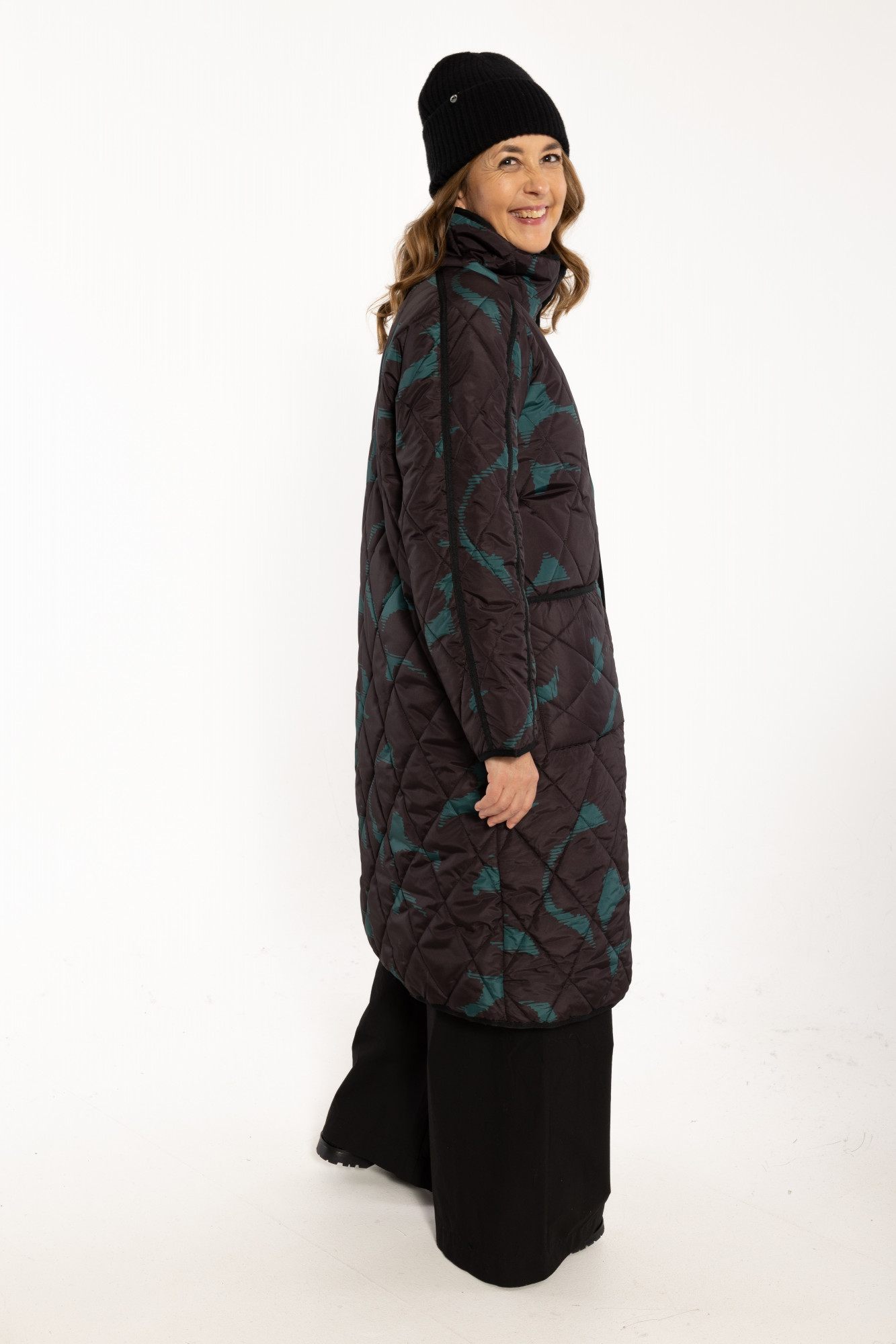 Danefae Übergangsjacke Danecherry Damen Schwarz Petrol Floral Steppjacke