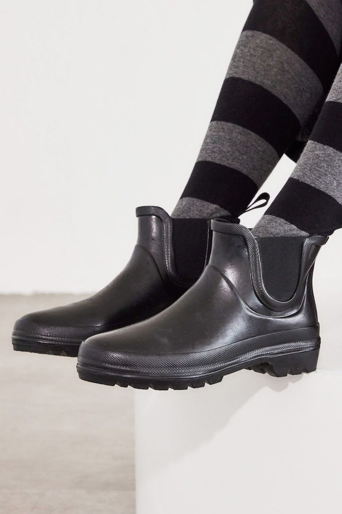 Grand Step Shoes Vickie Damen Gummistiefel Schwarz Chelsea