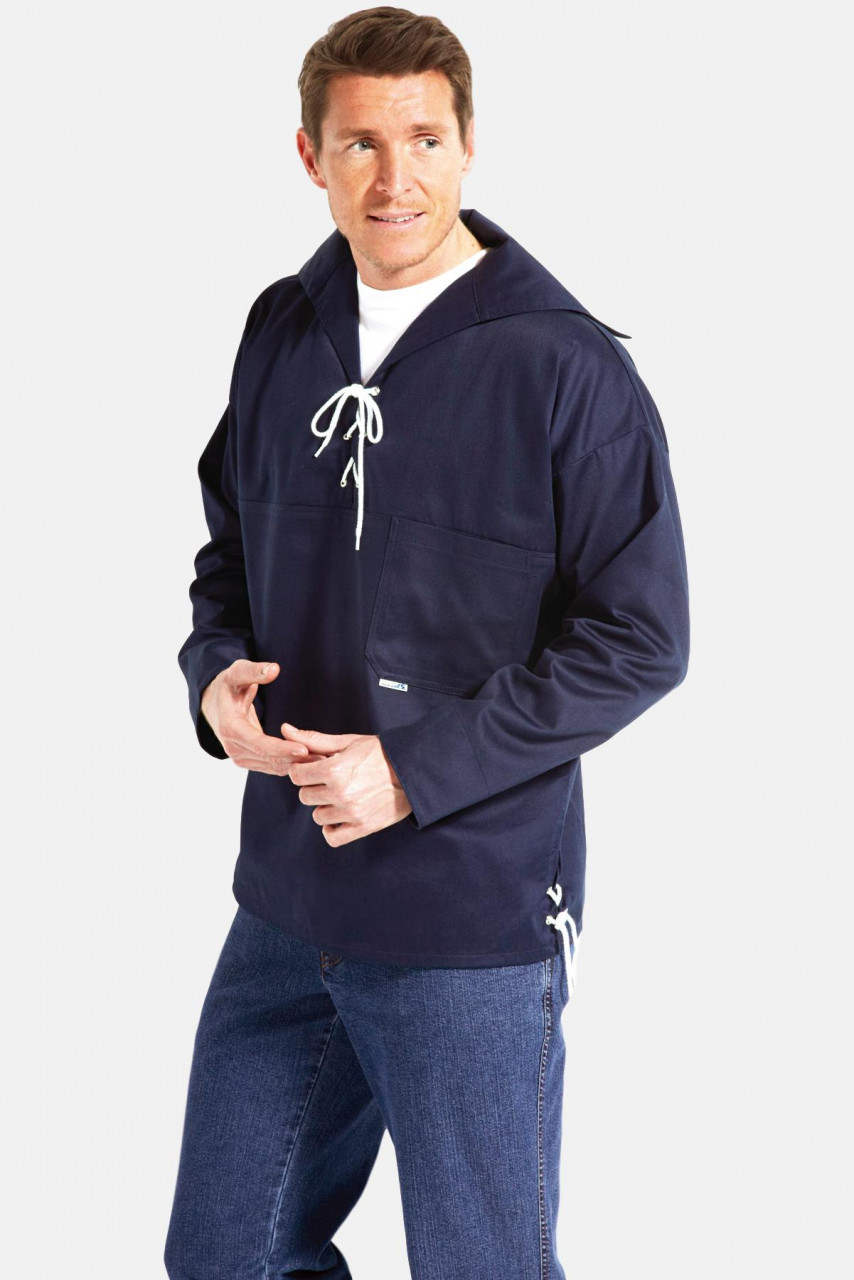Männliches Model trägt Schlupfblouson Blau  von modAS