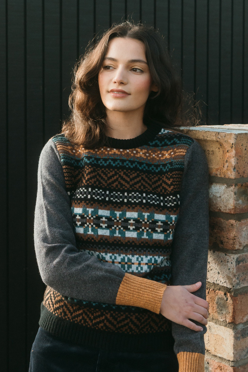 ERIBÉ Pullover Stobo Graffiti Damen Grau Gelb Fairisle Gestreift