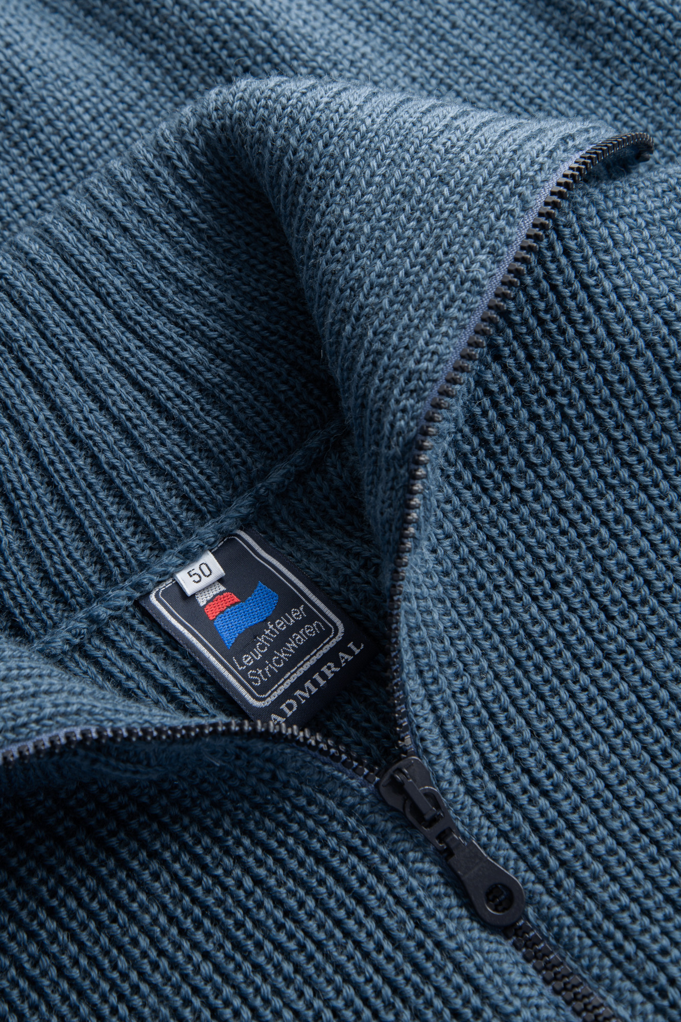 Detailbild von Troyer Admiral Blau für Herren von Leuchtfeuer