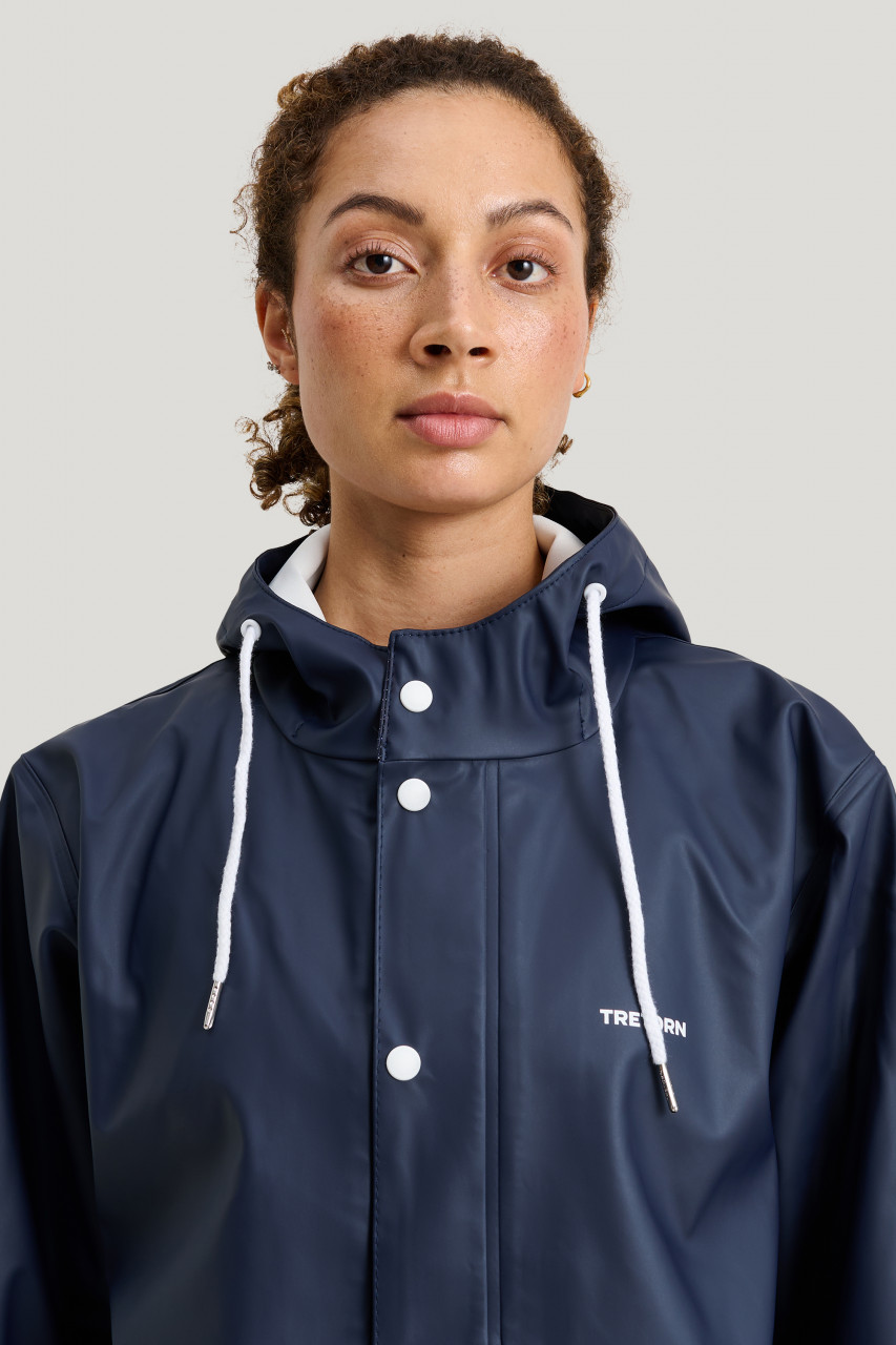 Regenjacke  - Weibliches Model