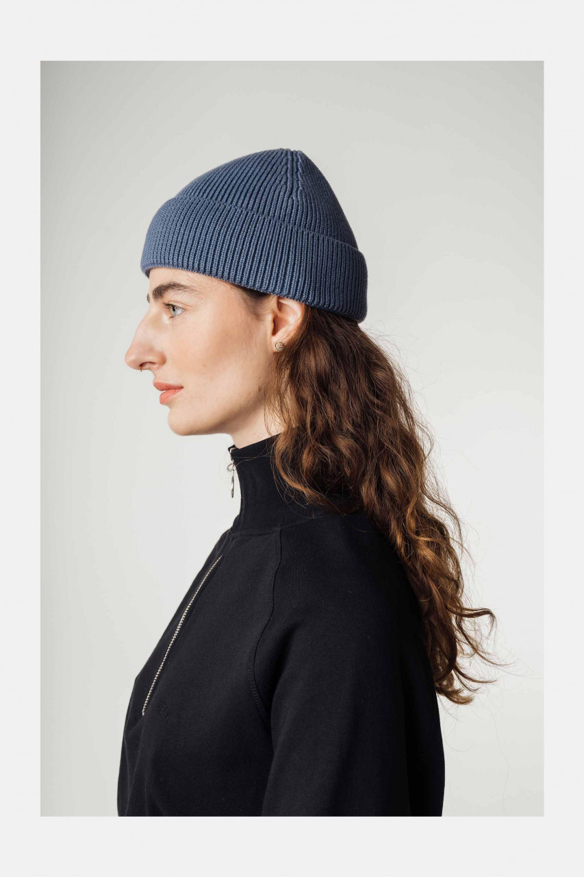 MELA kurze Rippstrick Mütze RAFI Hellblau Jeans Blue Stone