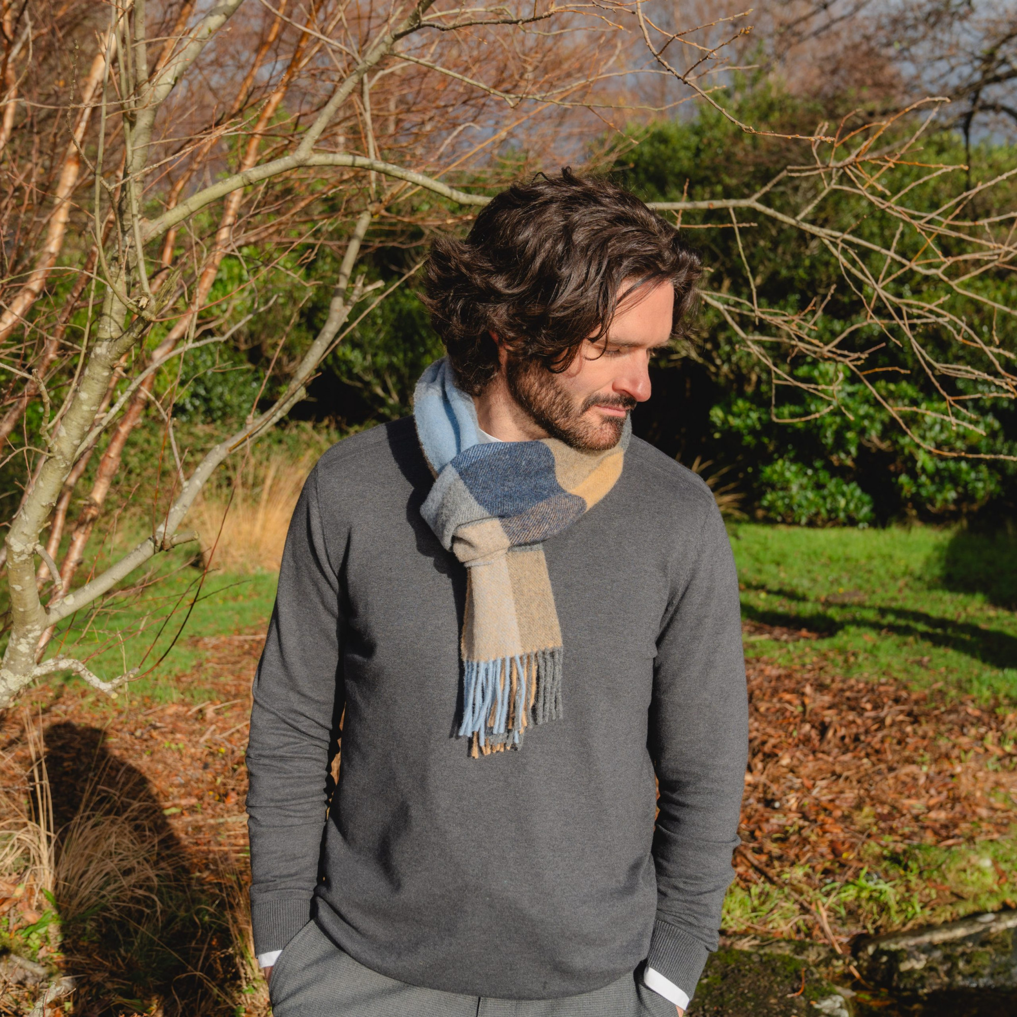 John Hanly Schal Irish Lambswool Hellblau Braun Beige Check
