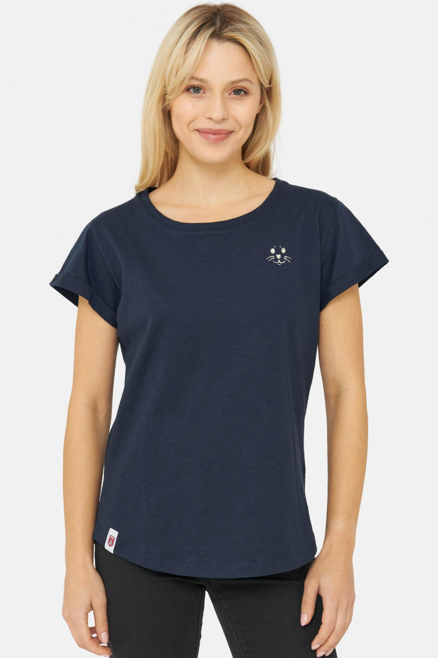 T-Shirt Dunkelblau Robbenschnute von derbe - Model-Foto