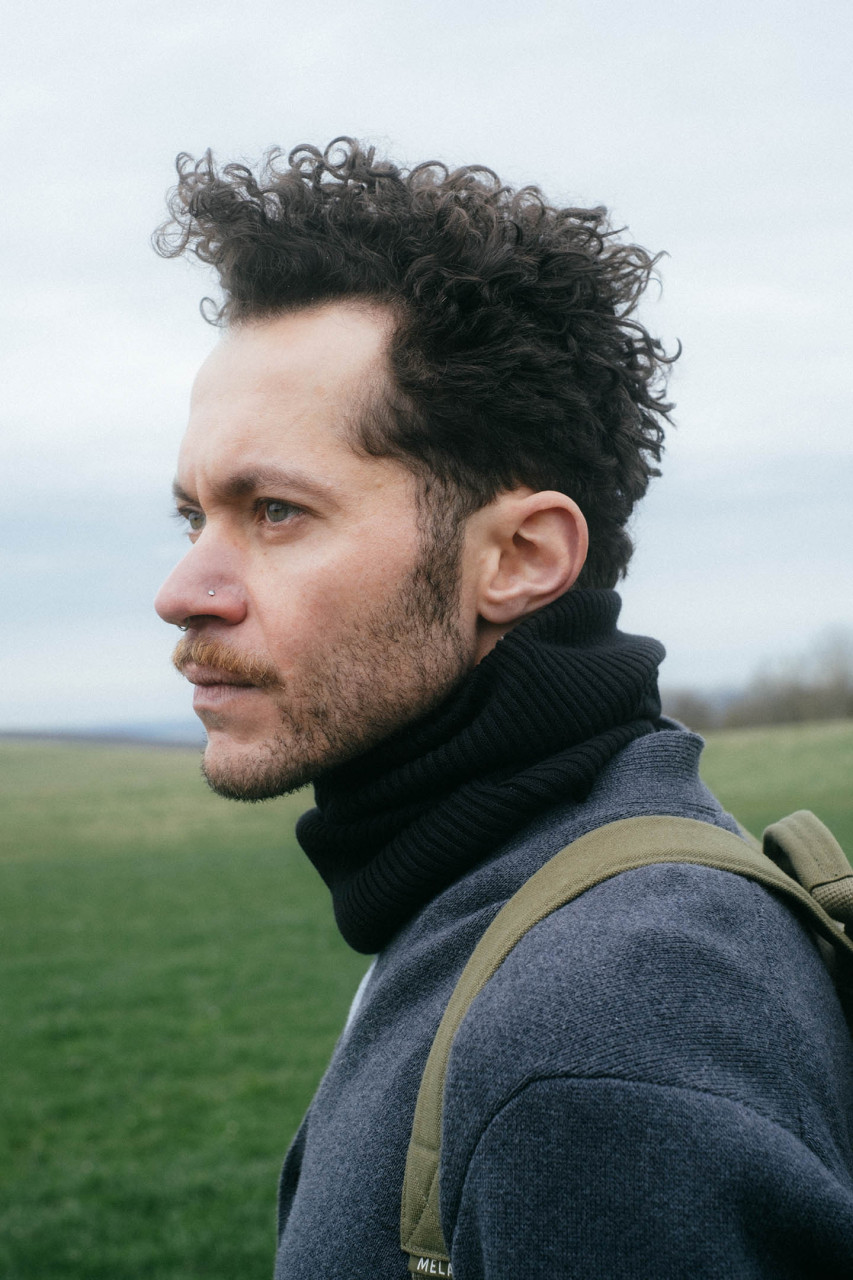 MELA DAIVI Schlauchschal Schwarz Rippstrick Loop