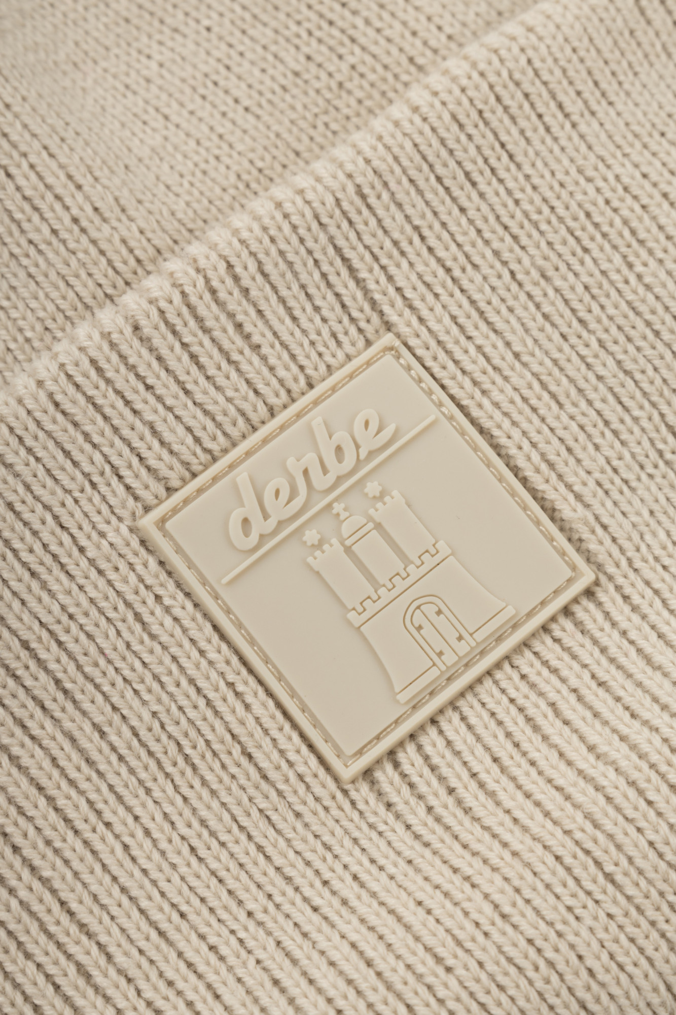 Detailbild von Strickmütze Bonny Beige für Damen von derbe