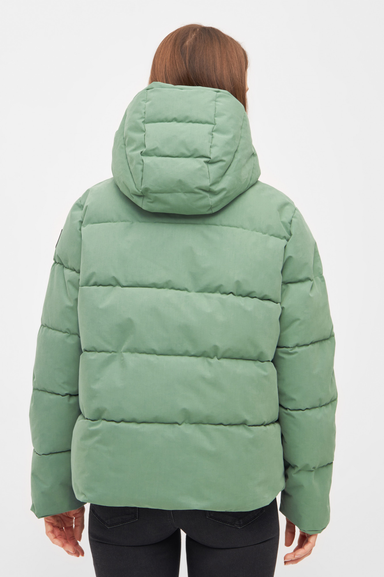 Winterjacke grün  - Model-Foto - Rückansicht