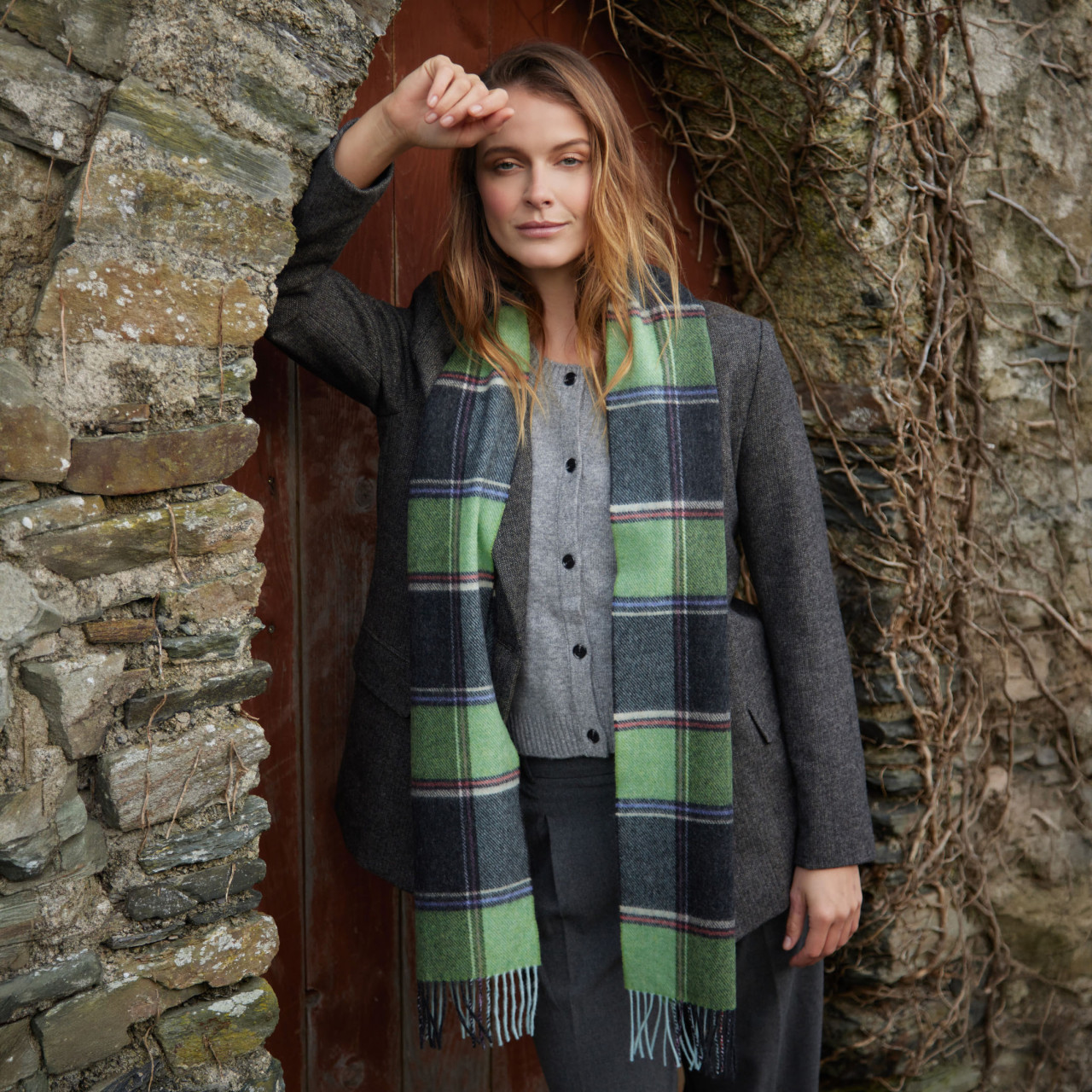 Schal  - Model Outdoor Mood-Bild