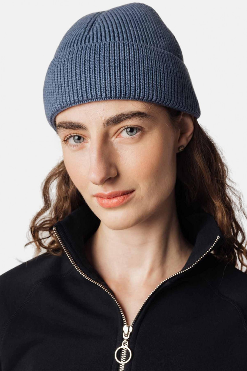 MELA kurze Rippstrick Mütze RAFI Hellblau Jeans Blue Stone
