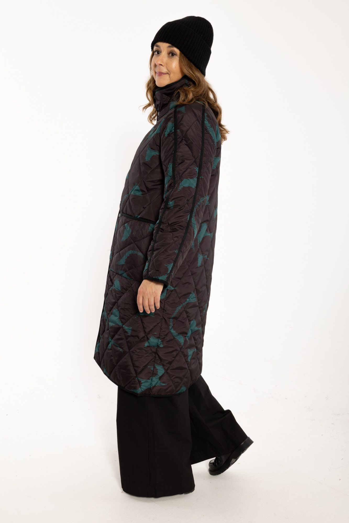Danefae Übergangsjacke Danecherry Damen Schwarz Petrol Floral Steppjacke