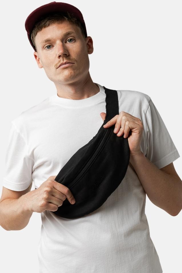 MELA Bauchtasche All Black Schwarz