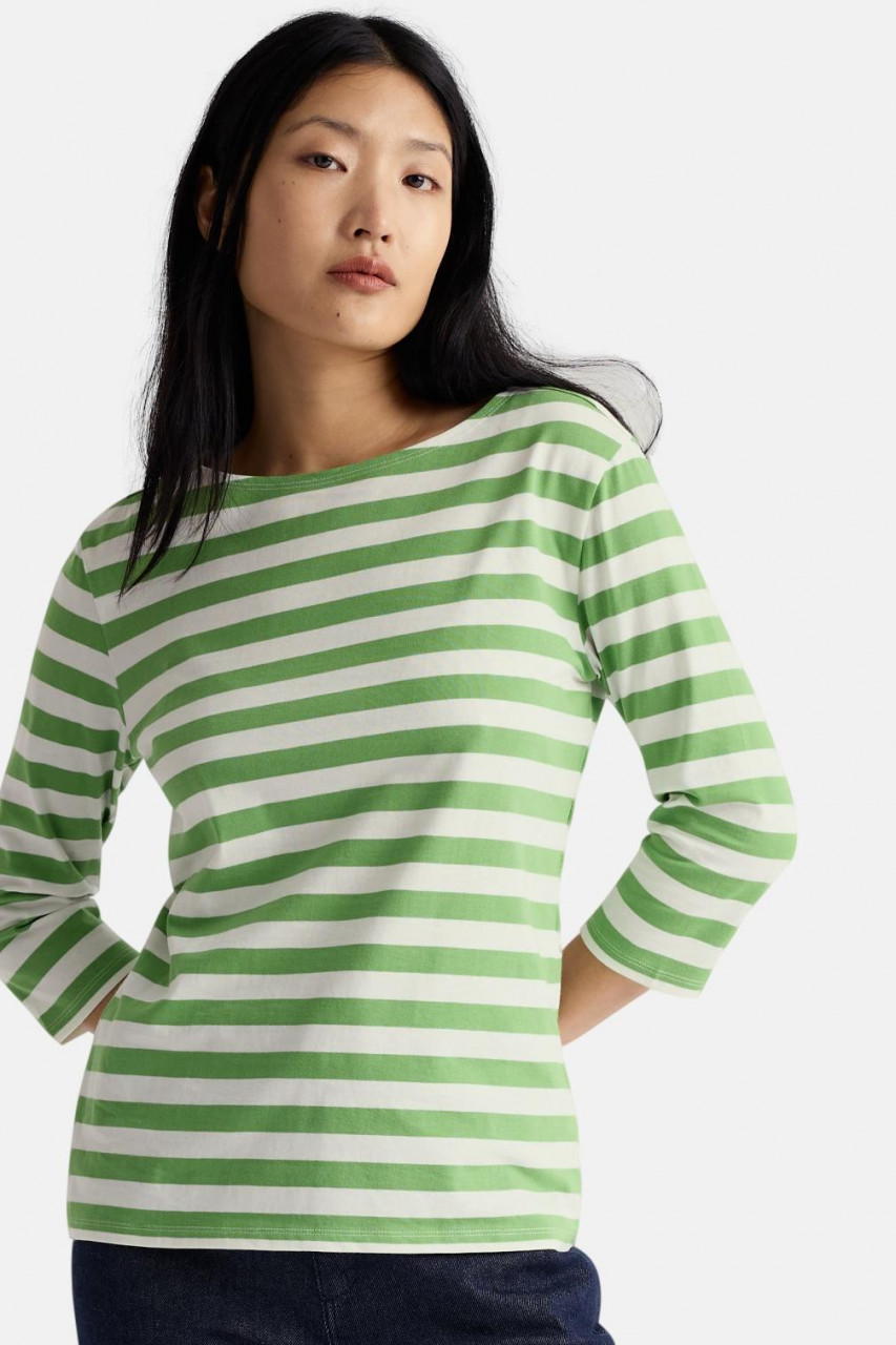 Streifenshirt Grün Weiß Gestreift Sailor Top von Seasalt Cornwall - Weibliches Model