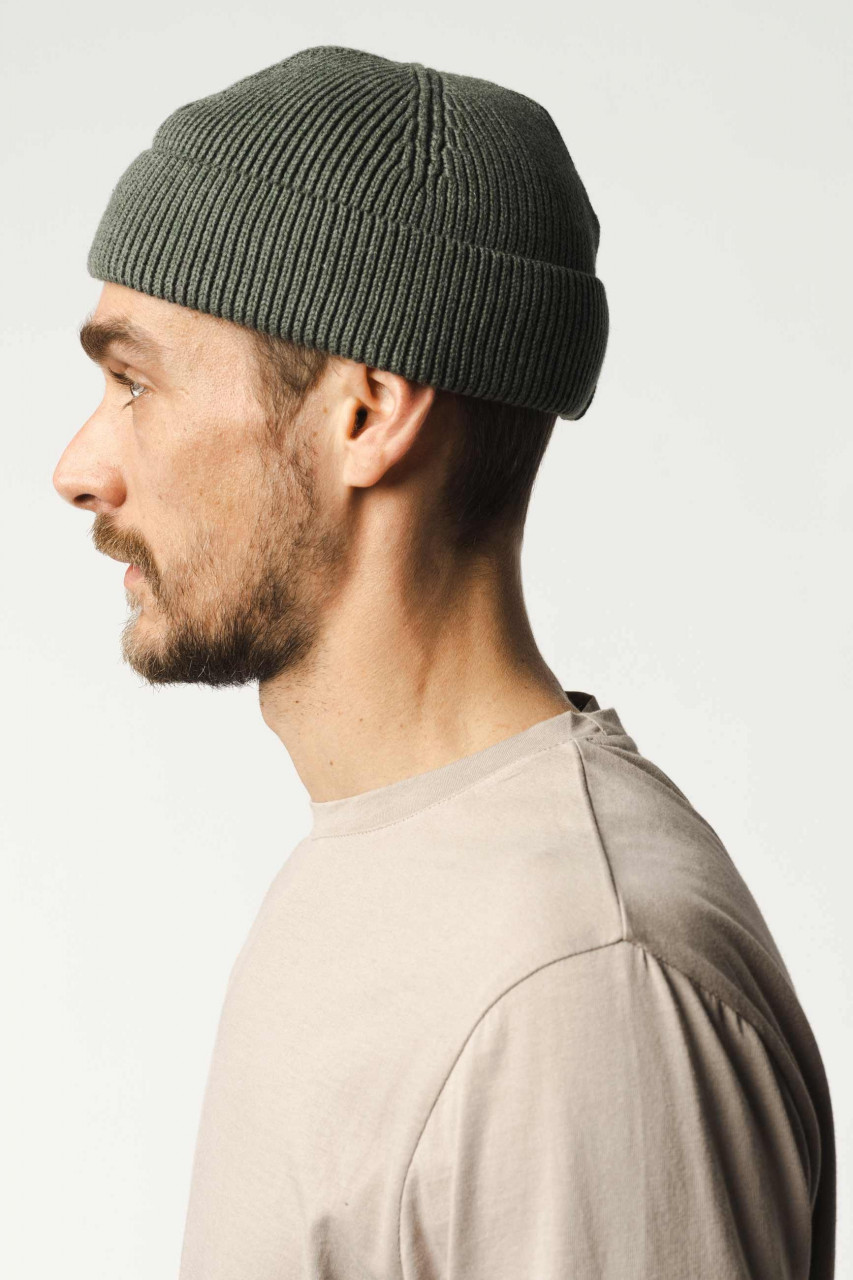 MELA kurze Rippstrick Mütze RAFI Grün Melange Dockermütze Oliv