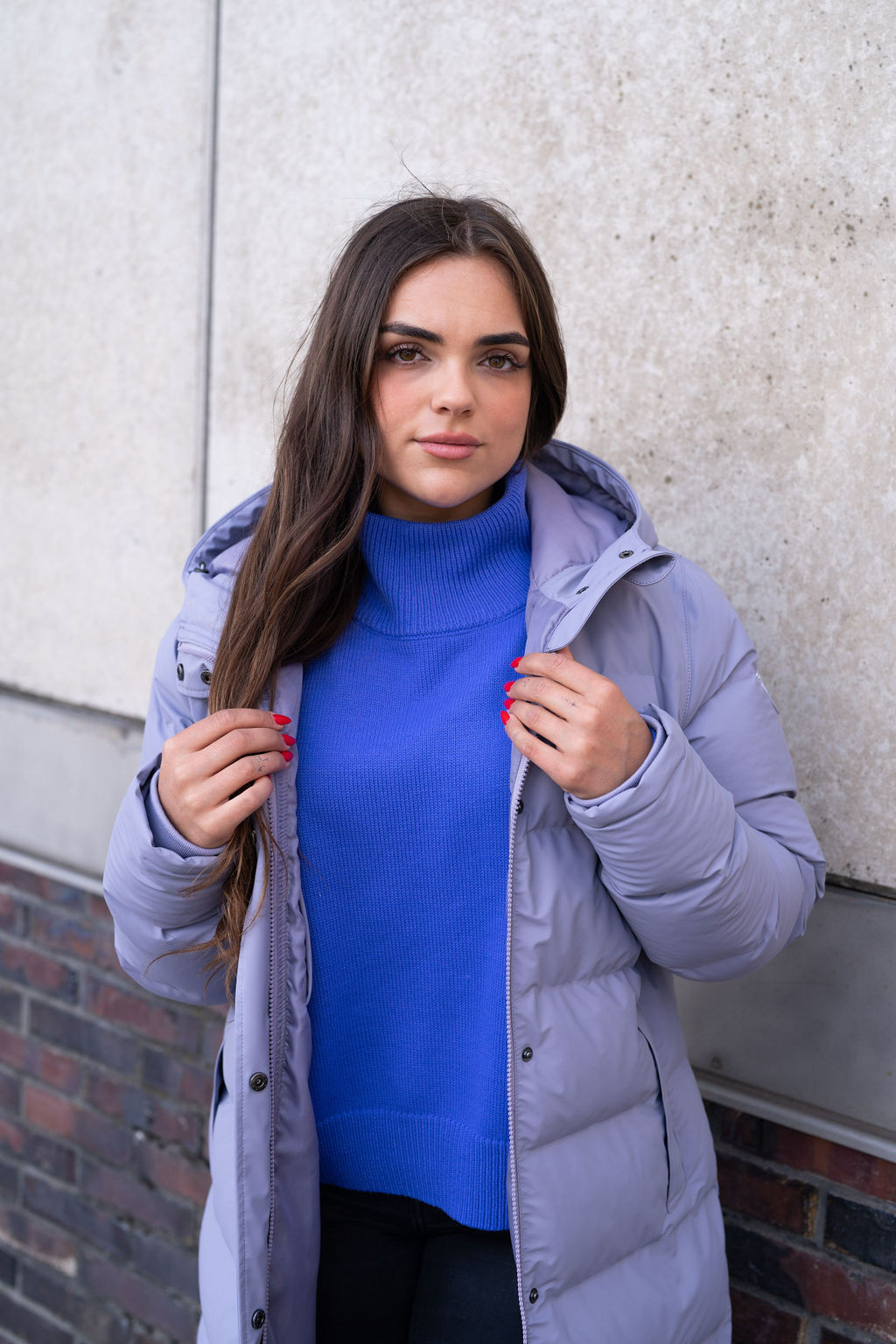 Damen Strick-Pullover  - Model-Foto Stimmungsbild draussen