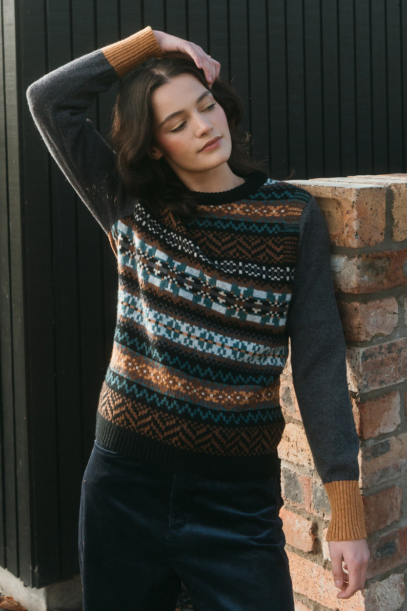 ERIBÉ Pullover Stobo Graffiti Damen Grau Gelb Fairisle Gestreift