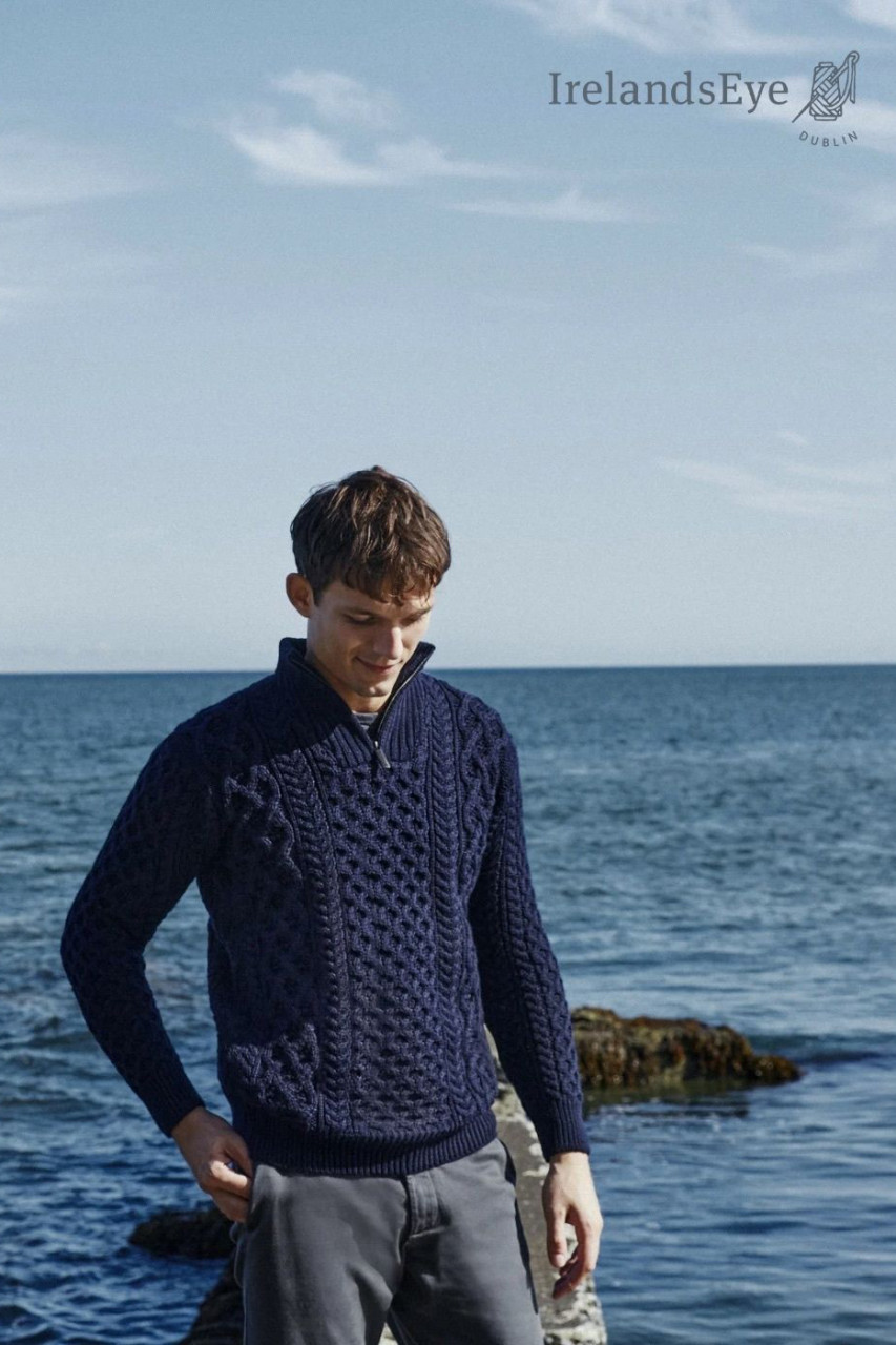 IrelandsEye Aran Troyer Dromore Dunkelblau Herren Pullover Navy
