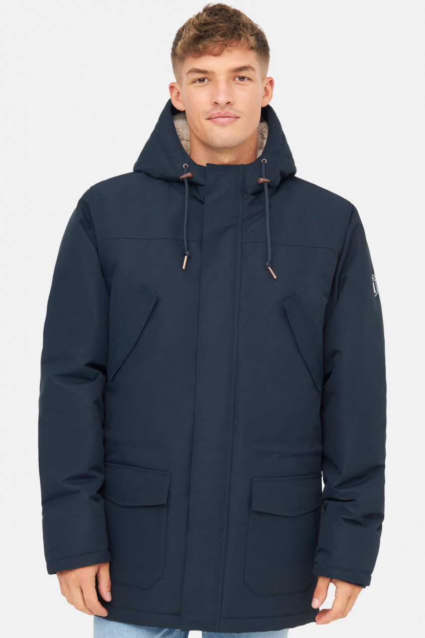 Winterjacke Blau Festholm von derbe - Model-Foto