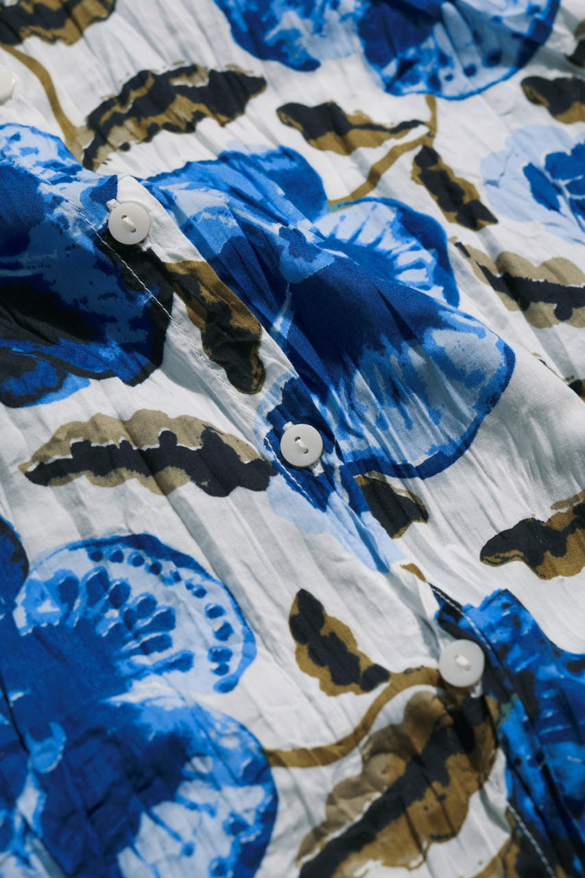 Detailbild von Bluse Larissa Shirt Weiß Blau für Damen von Seasalt Cornwall