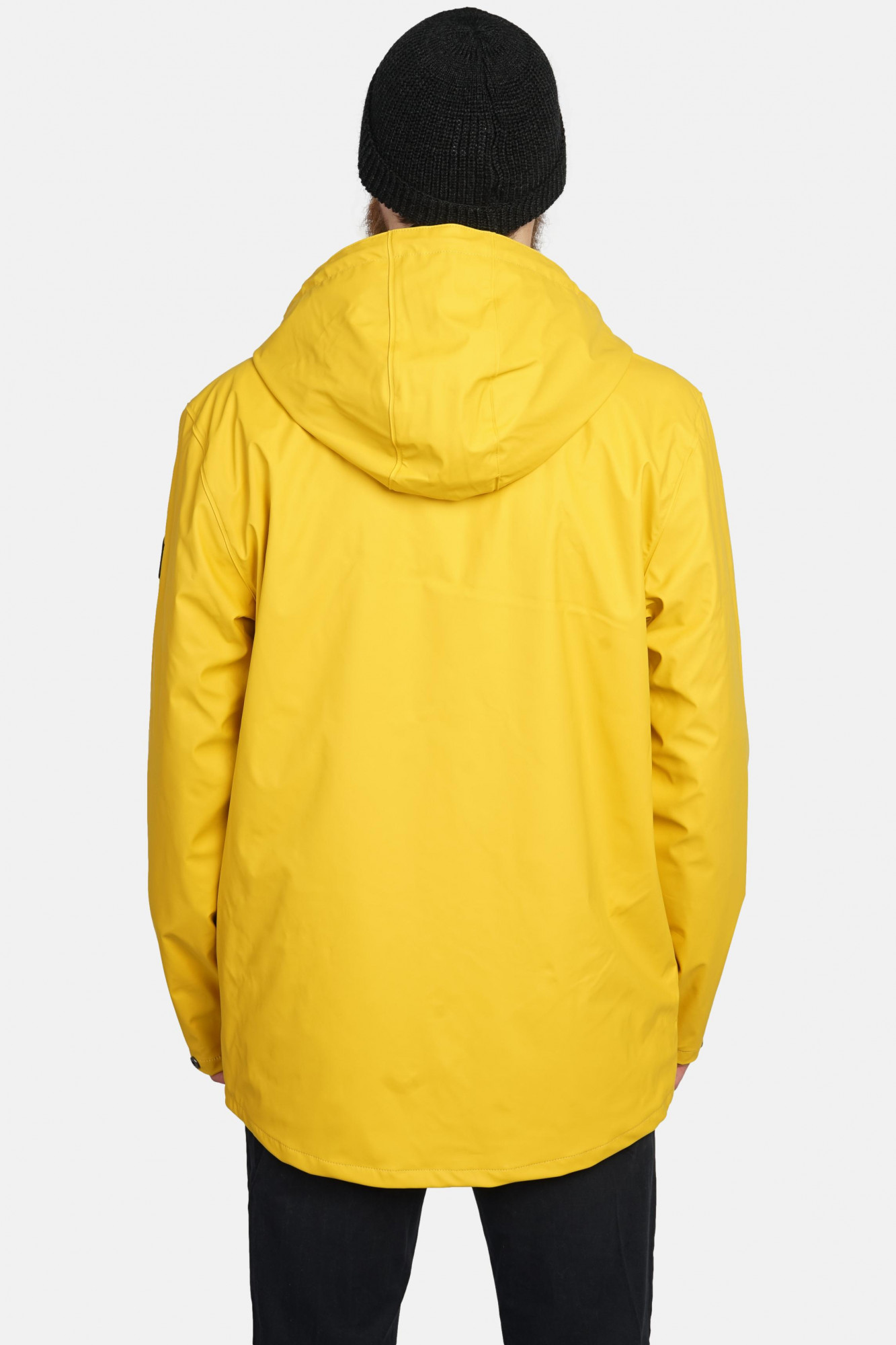 Regenjacke Herren von derbe  - Model-Foto - Rückansicht